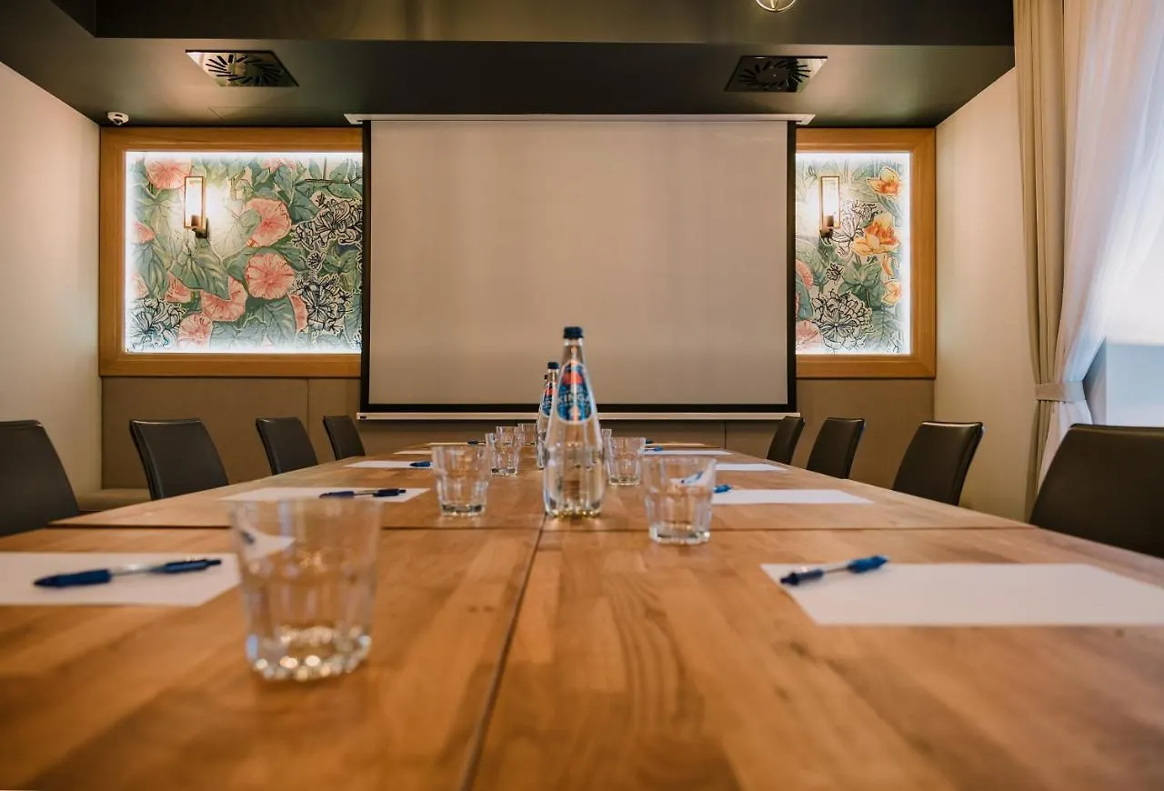 קרקוב Dream Boutique Residence מלון דירות