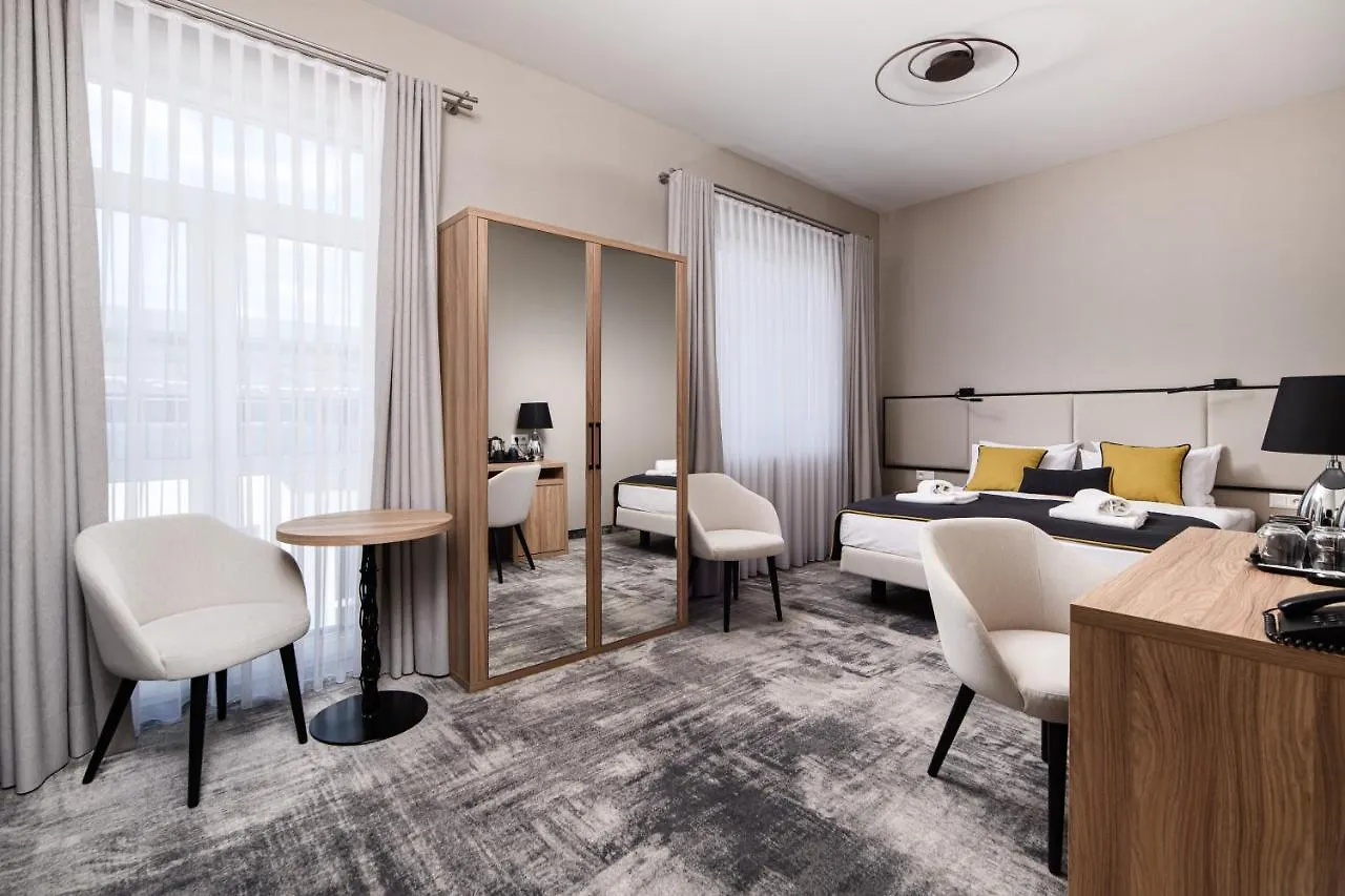 Dream Boutique Residence Krakow 2*,